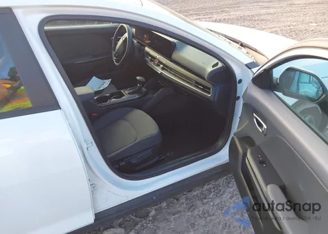 2025 Kia K4 Lxs from USA, damaged, VIN 3KPFT4DE1SE015020